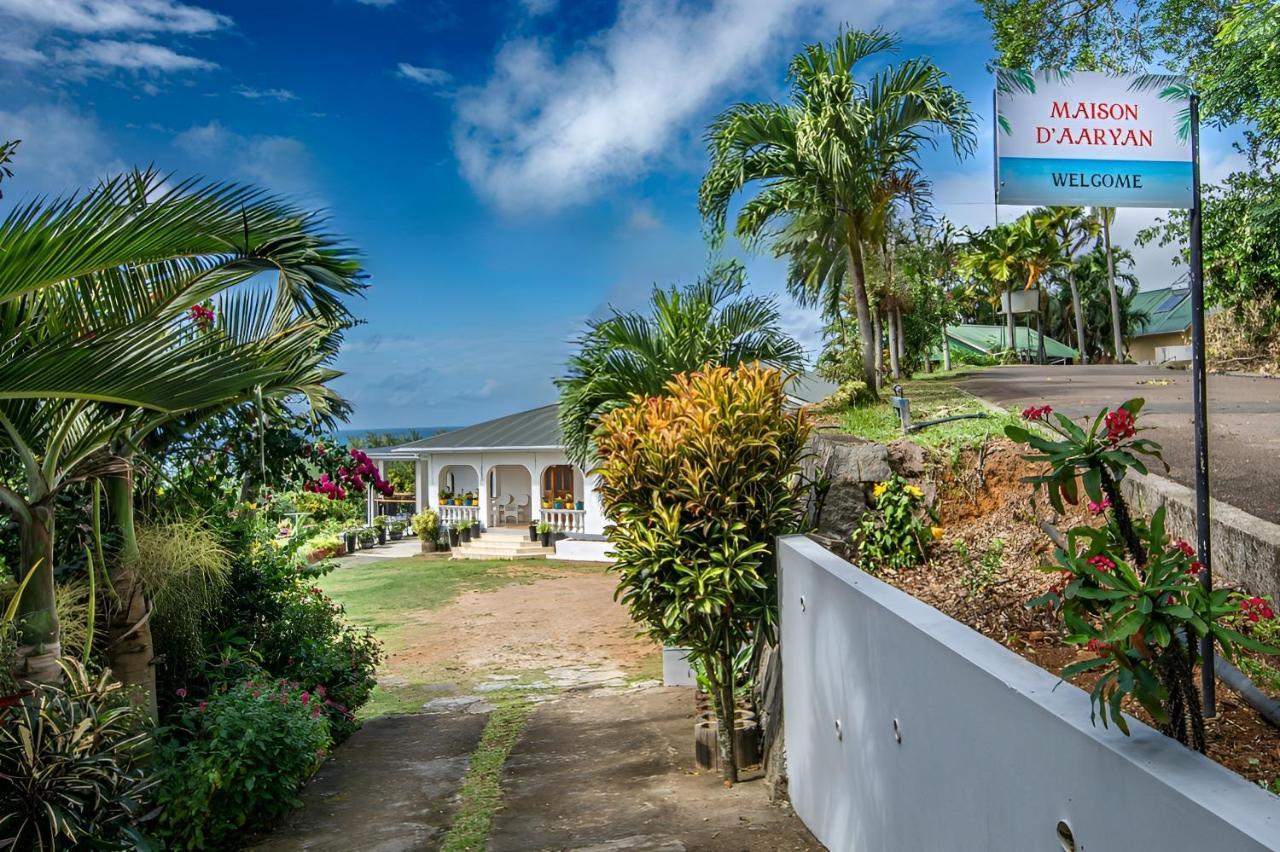 Maison D'Aaryan Anse aux Pins Extérieur photo